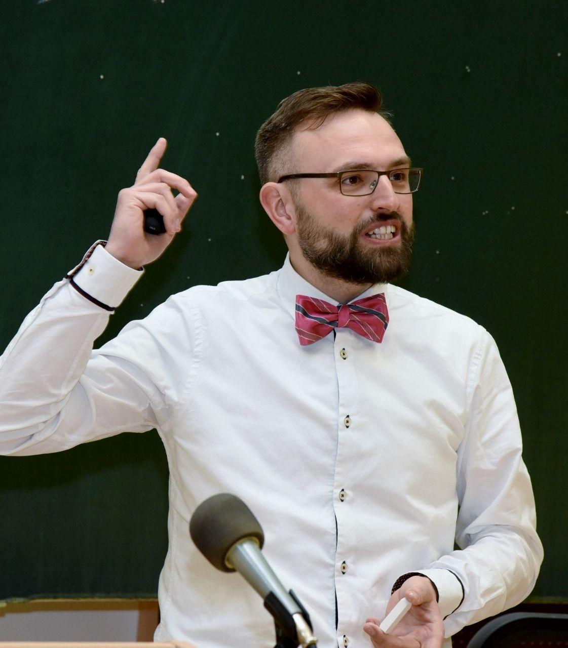 Přednáška Ing. Jiřího Krátkého Proč je nutné umět ve 21. století řídit projekty? 2016