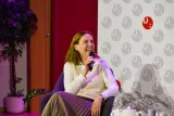 Čaj o páté: S Karin Lednickou o Šikmém kostele